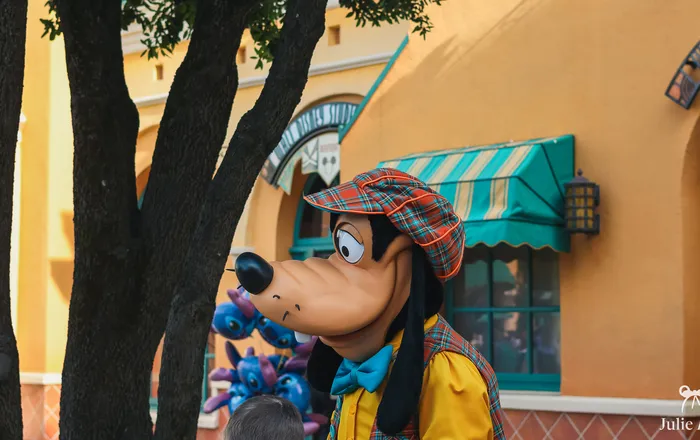 Meet Goofy the Film Director