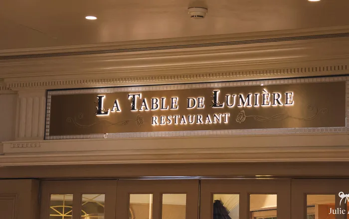 La Table de Lumière