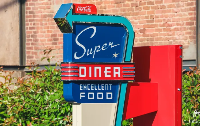 Super Diner