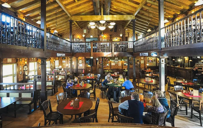 Silver Lake Saloon